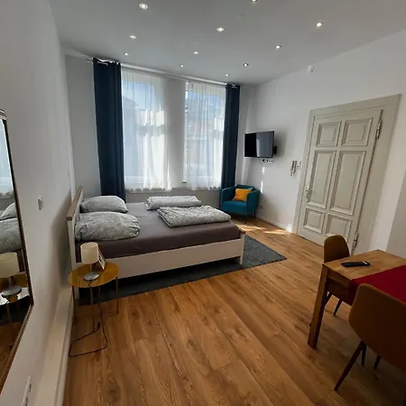 Moderne In Der Innenstadt Von Appartamento *