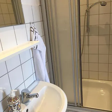 Moderne In Der Innenstadt Von *