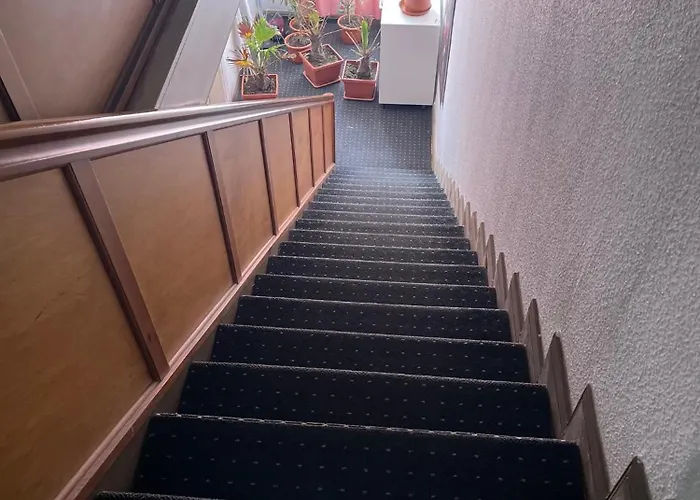Moderne In Der Innenstadt Von * 巴特恩豪森