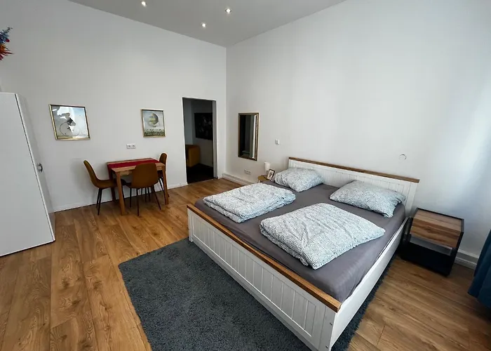 Moderne In Der Innenstadt Von *